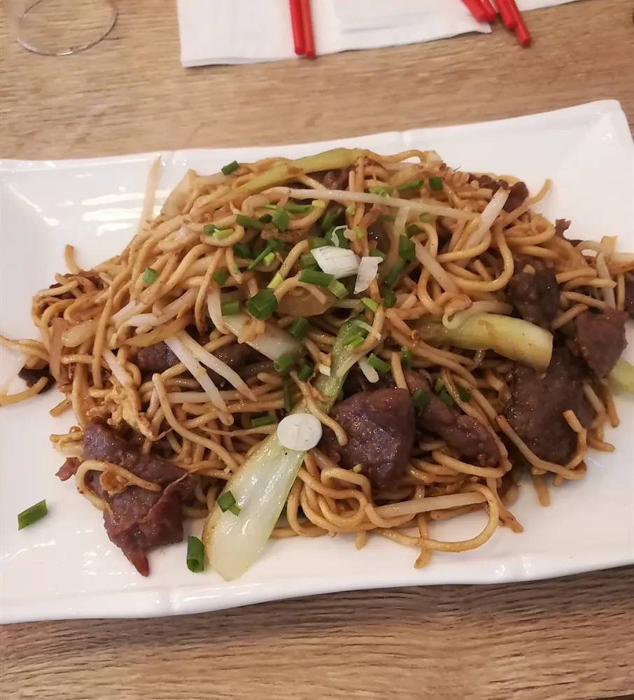 Nouille Sautée Au Boeuf